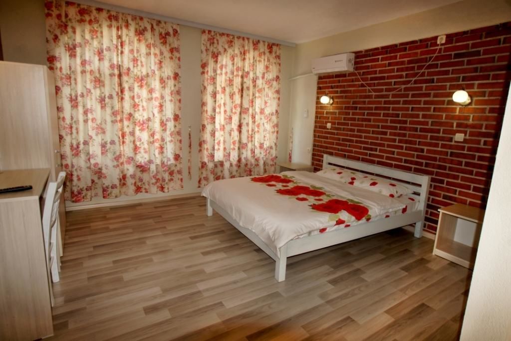 Отель Hotel Divna Krumovgrad-18