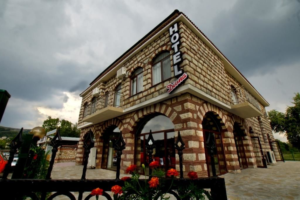 Отель Hotel Divna Krumovgrad